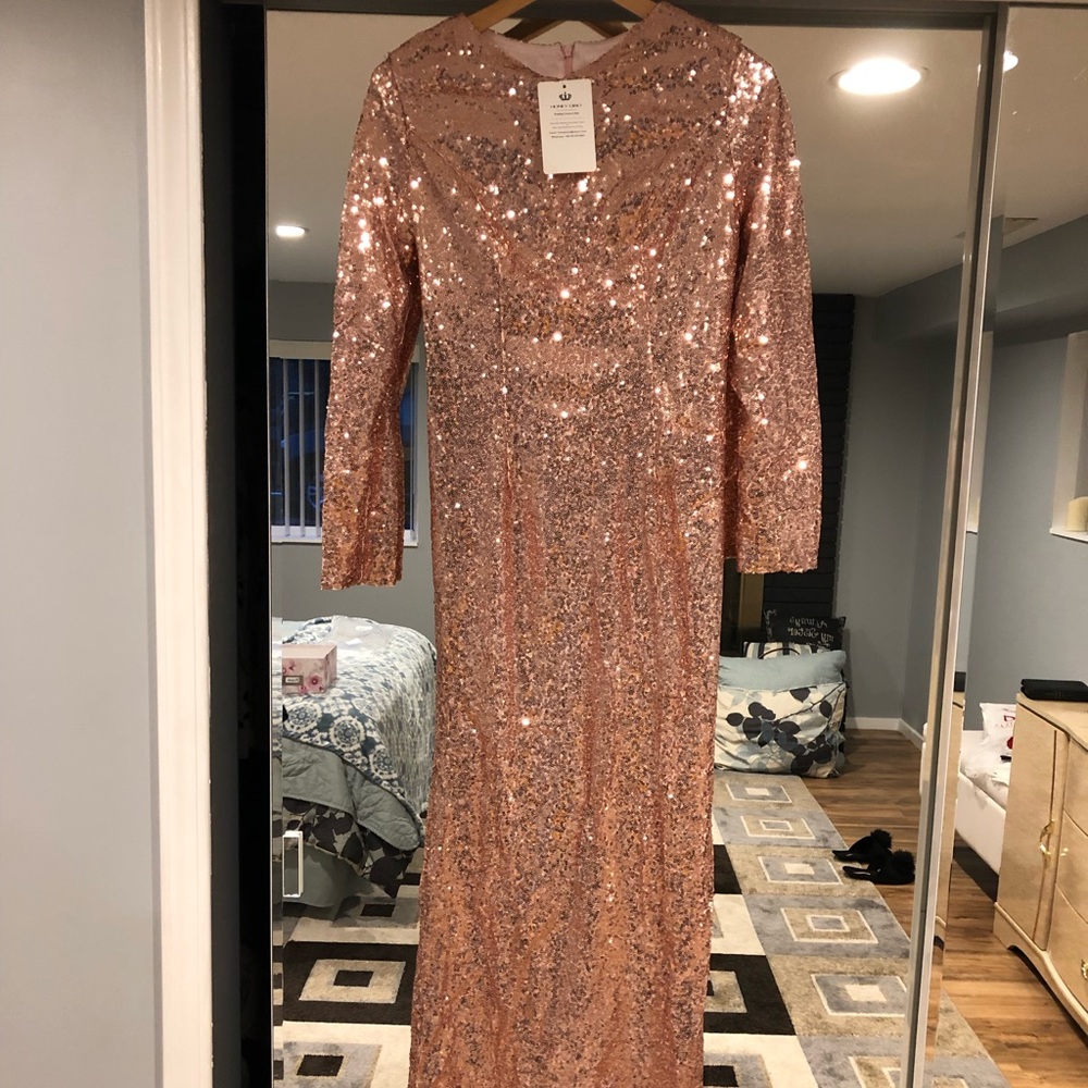 Prom party gown